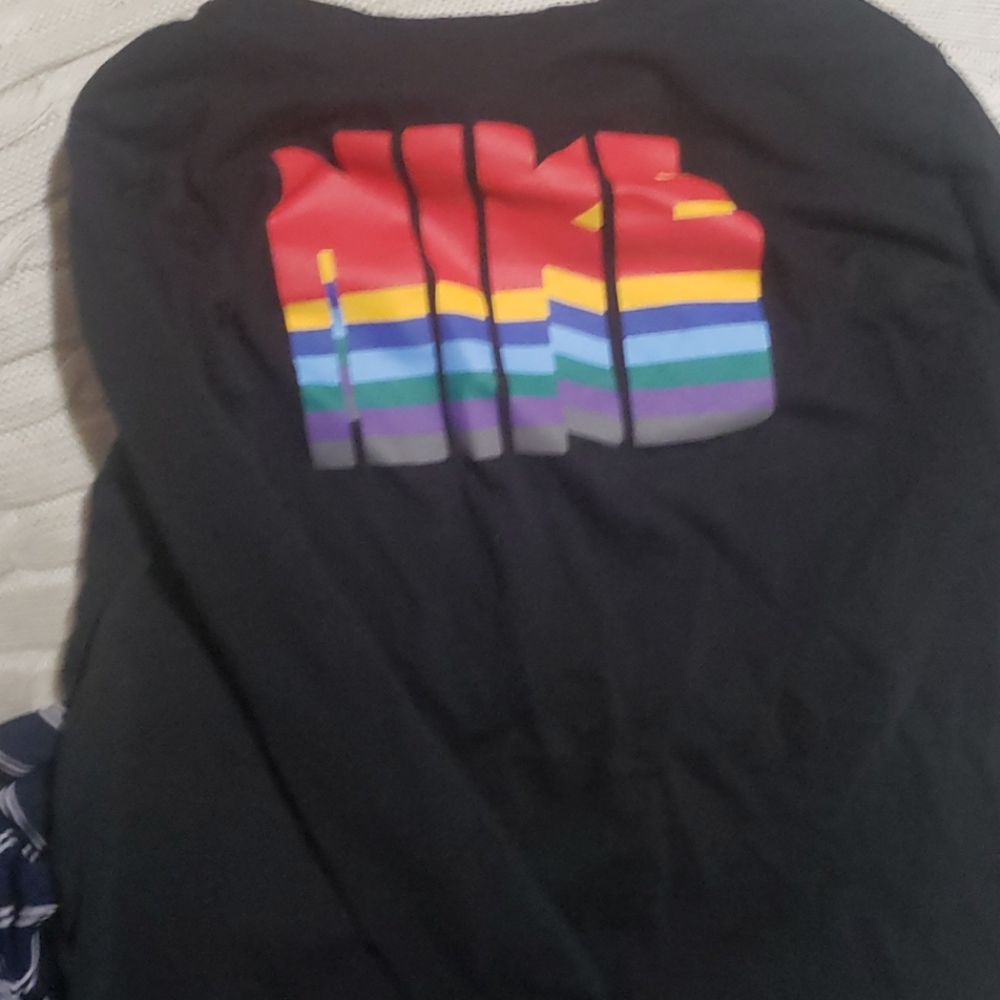 Long sleeve tshirt